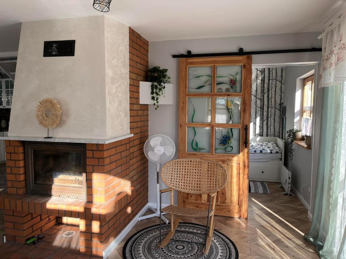 Przystanek Jeziorna 49 Villa Perlino ภายนอก รูปภาพ